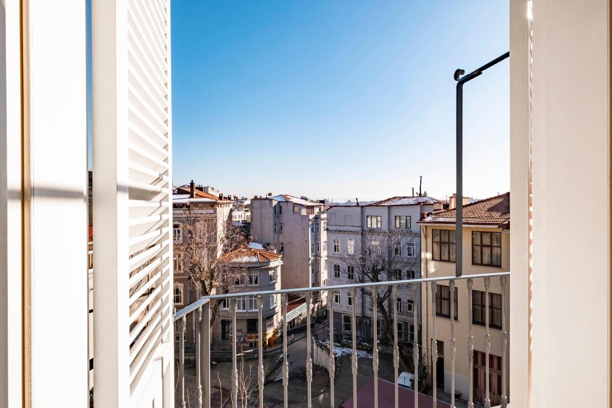 Homie Suites - Turna Residences In Cihangir Isztambul Kültér fotó