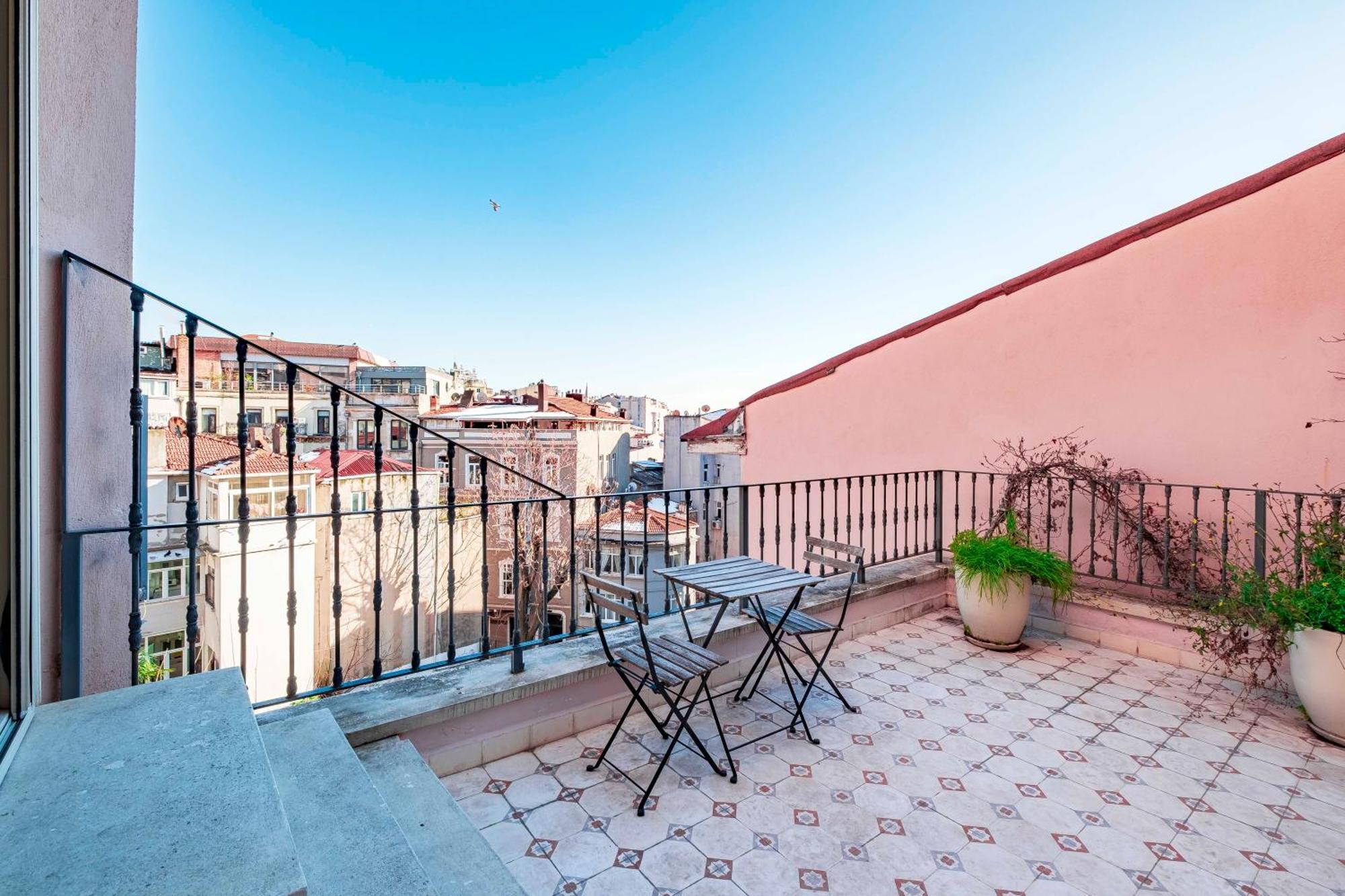 Homie Suites - Turna Residences In Cihangir Isztambul Kültér fotó